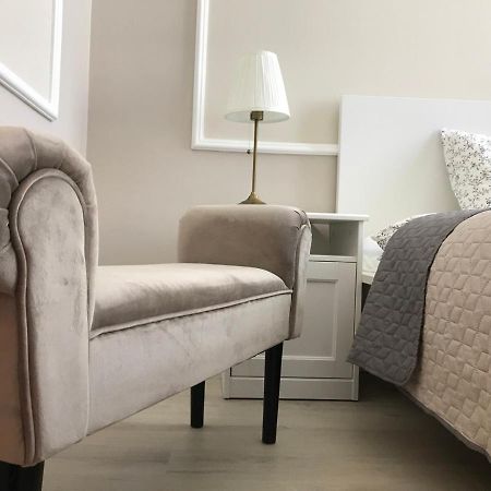 דירות Kaposvár Hemnes2 Apartman מראה חיצוני תמונה